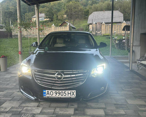 Чорний Опель Інсігнія, об'ємом двигуна 1.96 л та пробігом 160 тис. км за 11200 $, фото 2 на Automoto.ua