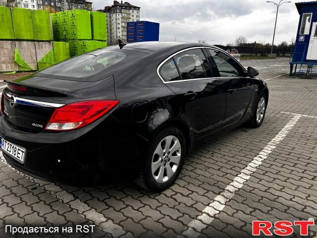 Чорний Опель Інсігнія, об'ємом двигуна 2 л та пробігом 261 тис. км за 6900 $, фото 3 на Automoto.ua