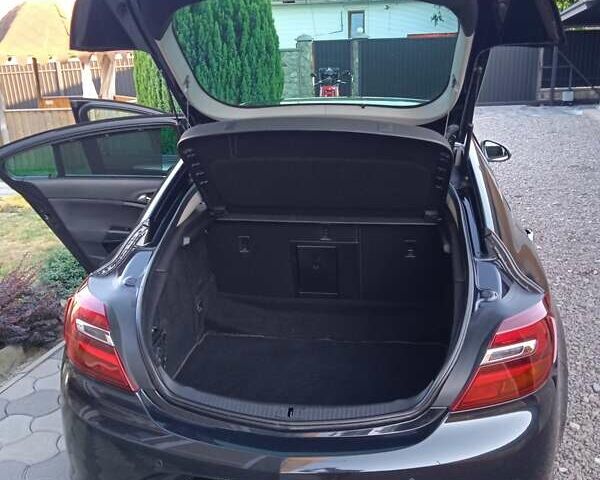 Черный Опель Инсигния, объемом двигателя 2 л и пробегом 200 тыс. км за 9962 $, фото 14 на Automoto.ua