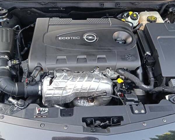 Черный Опель Инсигния, объемом двигателя 2 л и пробегом 200 тыс. км за 9962 $, фото 6 на Automoto.ua