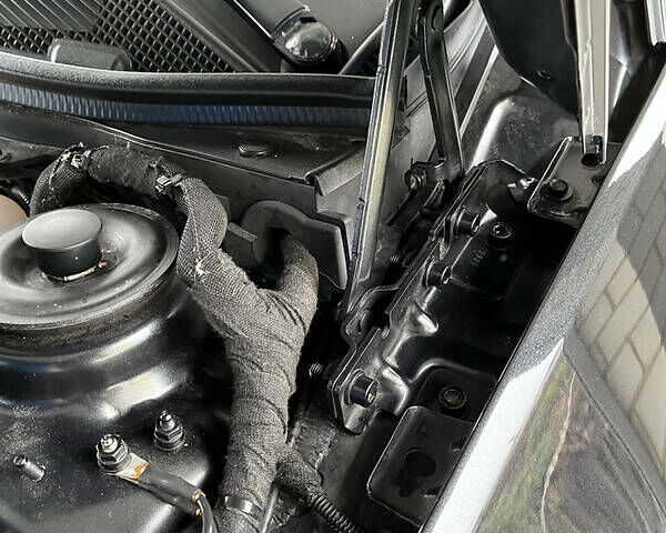 Чорний Опель Інсігнія, об'ємом двигуна 1.6 л та пробігом 72 тис. км за 15000 $, фото 28 на Automoto.ua