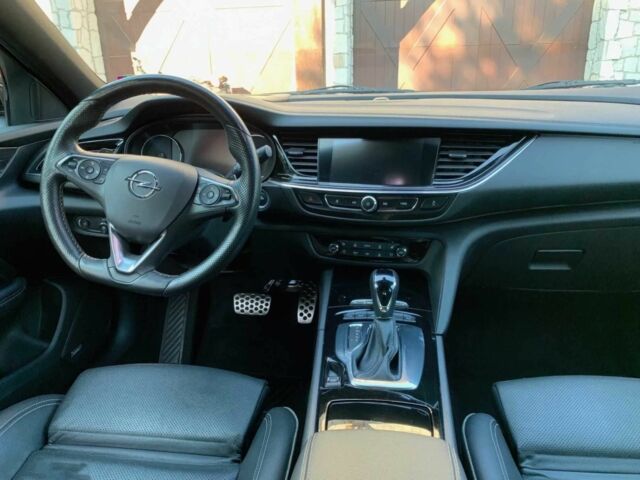 Черный Опель Инсигния, объемом двигателя 2 л и пробегом 78 тыс. км за 11500 $, фото 7 на Automoto.ua