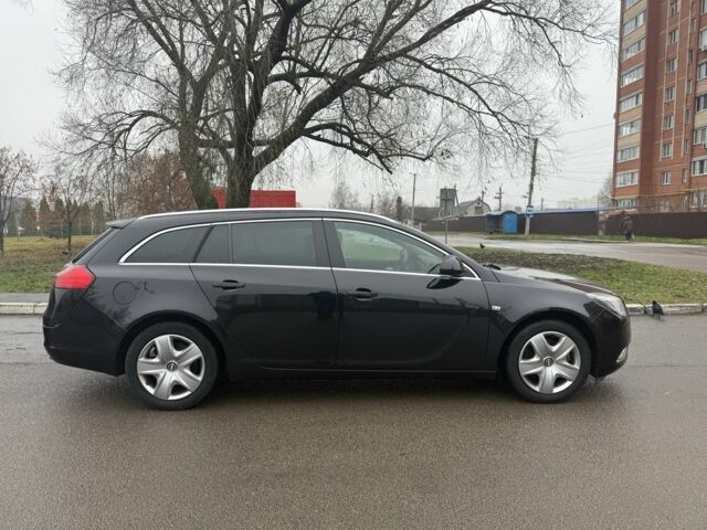 Черный Опель Инсигния, объемом двигателя 1.6 л и пробегом 204 тыс. км за 8000 $, фото 7 на Automoto.ua