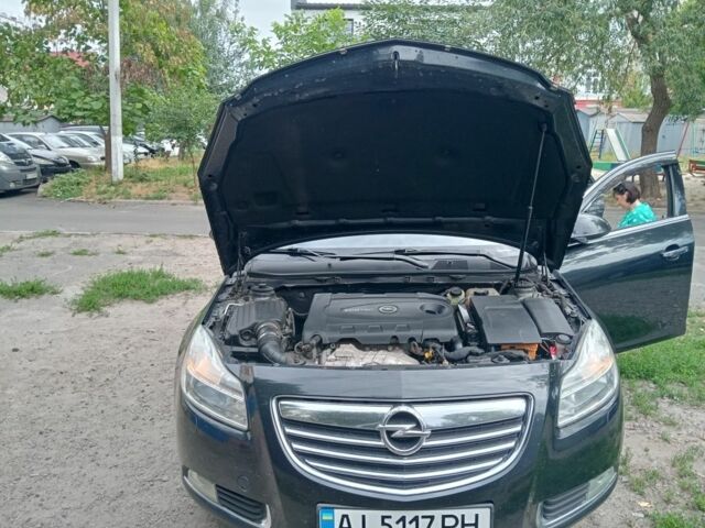 Чорний Опель Інсігнія, об'ємом двигуна 2 л та пробігом 236 тис. км за 7500 $, фото 4 на Automoto.ua