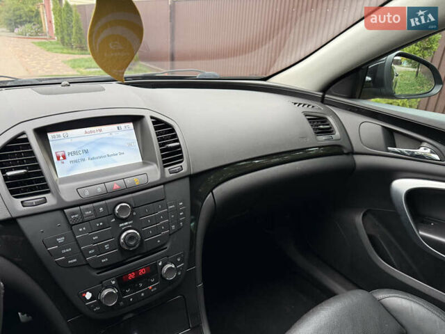 Черный Опель Инсигния, объемом двигателя 1.6 л и пробегом 204 тыс. км за 8300 $, фото 30 на Automoto.ua