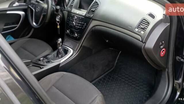 Черный Опель Инсигния, объемом двигателя 1.96 л и пробегом 238 тыс. км за 8900 $, фото 14 на Automoto.ua