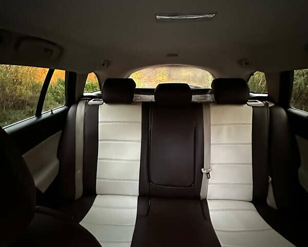 Черный Опель Инсигния, объемом двигателя 2 л и пробегом 266 тыс. км за 7600 $, фото 17 на Automoto.ua