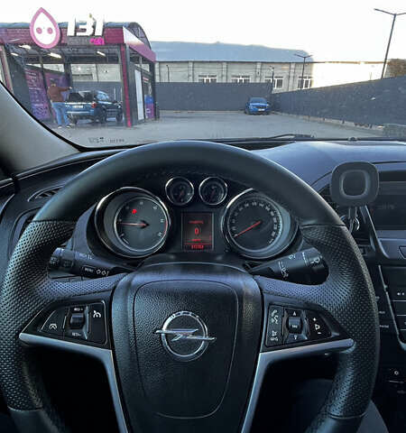 Опель Інсігнія 2009 у Львові на Automoto.ua Чорний Опель Інсігнія, об'ємом двигуна 1.96 л та пробігом 373 тис. км за 7300 $, фото 30 на Automoto.ua