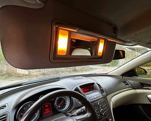 Черный Опель Инсигния, объемом двигателя 2 л и пробегом 266 тыс. км за 7600 $, фото 19 на Automoto.ua