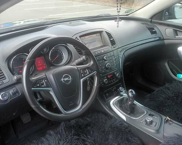 Черный Опель Инсигния, объемом двигателя 1.96 л и пробегом 251 тыс. км за 8500 $, фото 6 на Automoto.ua