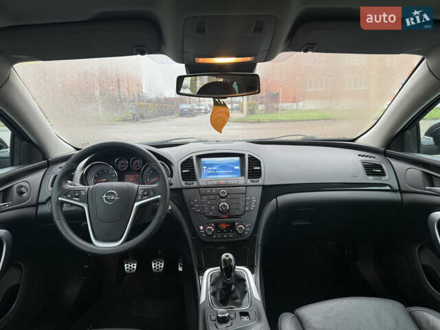 Чорний Опель Інсігнія, об'ємом двигуна 1.6 л та пробігом 204 тис. км за 8000 $, фото 10 на Automoto.ua