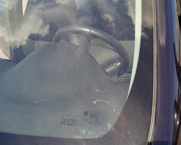 Чорний Опель Інсігнія, об'ємом двигуна 2 л та пробігом 170 тис. км за 7300 $, фото 6 на Automoto.ua