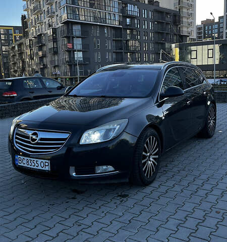 Опель Інсігнія 2009 у Львові на Automoto.ua Чорний Опель Інсігнія, об'ємом двигуна 1.96 л та пробігом 373 тис. км за 7300 $, фото 1 на Automoto.ua