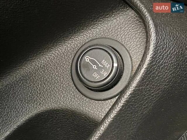 Черный Опель Инсигния, объемом двигателя 1.96 л и пробегом 304 тыс. км за 6990 $, фото 22 на Automoto.ua