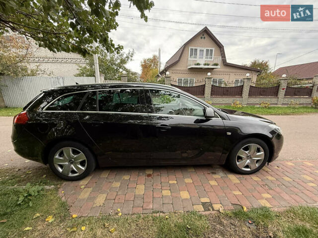 Черный Опель Инсигния, объемом двигателя 1.6 л и пробегом 204 тыс. км за 8300 $, фото 7 на Automoto.ua