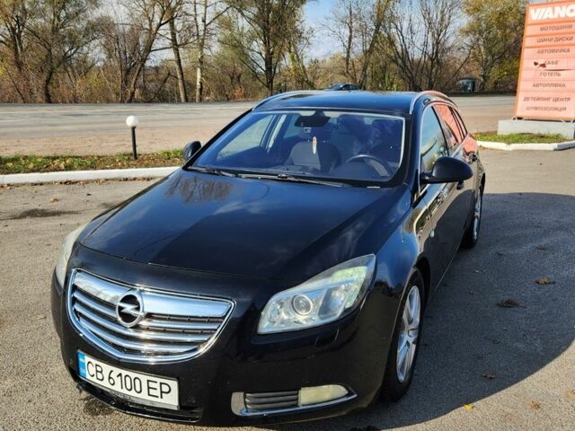 Черный Опель Инсигния, объемом двигателя 2 л и пробегом 298 тыс. км за 6900 $, фото 1 на Automoto.ua