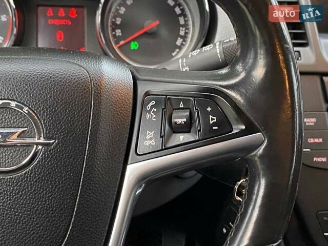 Черный Опель Инсигния, объемом двигателя 1.96 л и пробегом 304 тыс. км за 6990 $, фото 26 на Automoto.ua