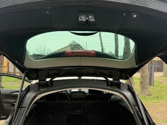 Черный Опель Инсигния, объемом двигателя 2 л и пробегом 330 тыс. км за 2750 $, фото 12 на Automoto.ua