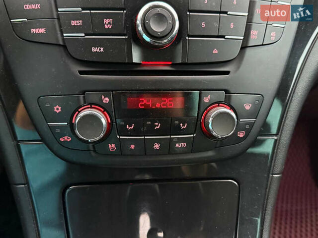 Черный Опель Инсигния, объемом двигателя 1.96 л и пробегом 242 тыс. км за 7600 $, фото 48 на Automoto.ua