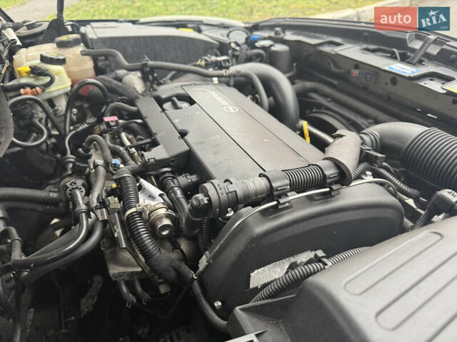 Чорний Опель Інсігнія, об'ємом двигуна 1.6 л та пробігом 204 тис. км за 8000 $, фото 55 на Automoto.ua