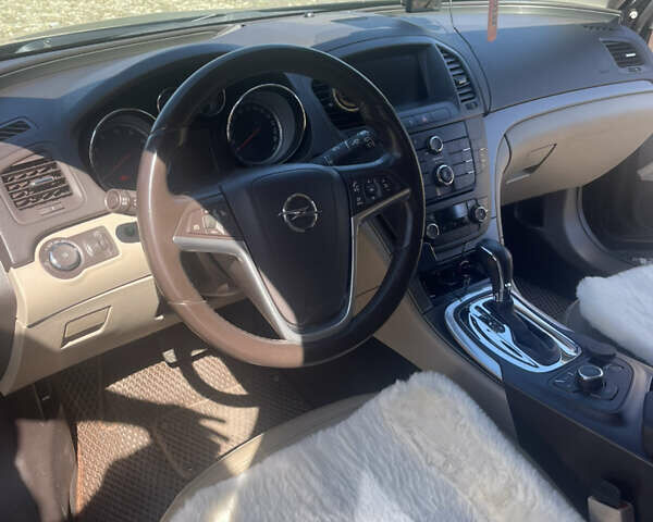 Черный Опель Инсигния, объемом двигателя 2 л и пробегом 197 тыс. км за 8500 $, фото 7 на Automoto.ua
