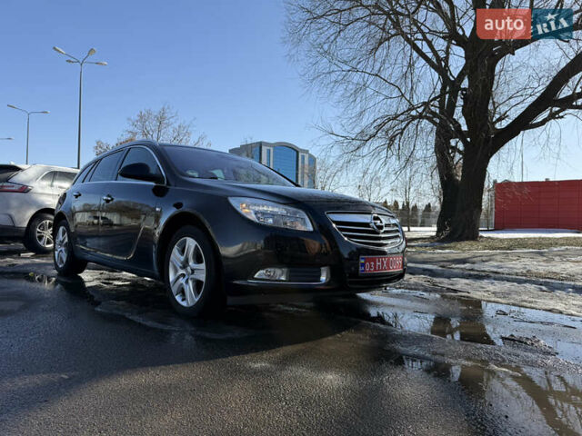 Чорний Опель Інсігнія, об'ємом двигуна 1.8 л та пробігом 186 тис. км за 8000 $, фото 9 на Automoto.ua