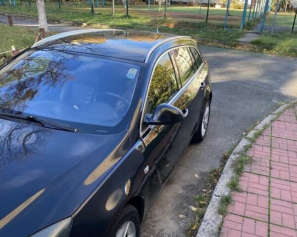 Черный Опель Инсигния, объемом двигателя 1.96 л и пробегом 208 тыс. км за 7750 $, фото 6 на Automoto.ua