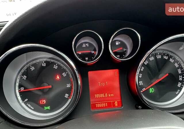 Черный Опель Инсигния, объемом двигателя 1.8 л и пробегом 180 тыс. км за 7700 $, фото 16 на Automoto.ua