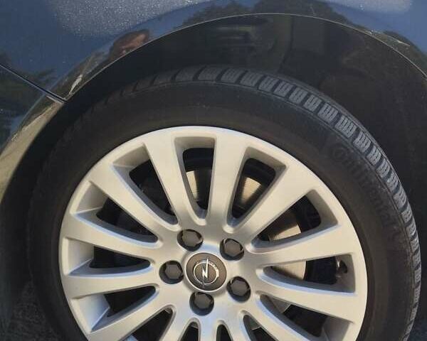 Черный Опель Инсигния, объемом двигателя 2 л и пробегом 211 тыс. км за 9900 $, фото 9 на Automoto.ua