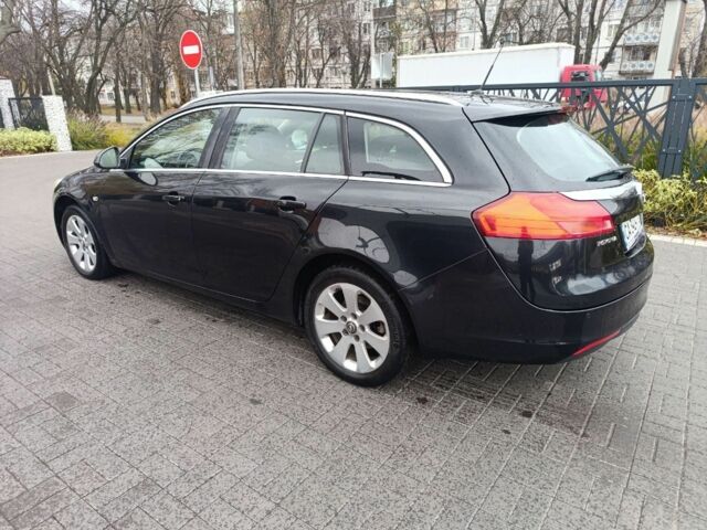 Чорний Опель Інсігнія, об'ємом двигуна 2 л та пробігом 175 тис. км за 6700 $, фото 5 на Automoto.ua