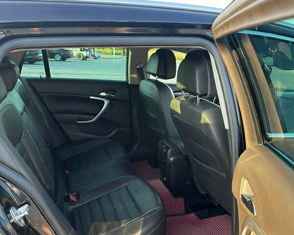 Черный Опель Инсигния, объемом двигателя 1.96 л и пробегом 250 тыс. км за 6700 $, фото 10 на Automoto.ua