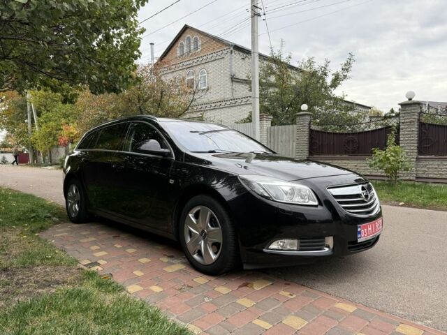 Черный Опель Инсигния, объемом двигателя 1.6 л и пробегом 204 тыс. км за 8300 $, фото 7 на Automoto.ua
