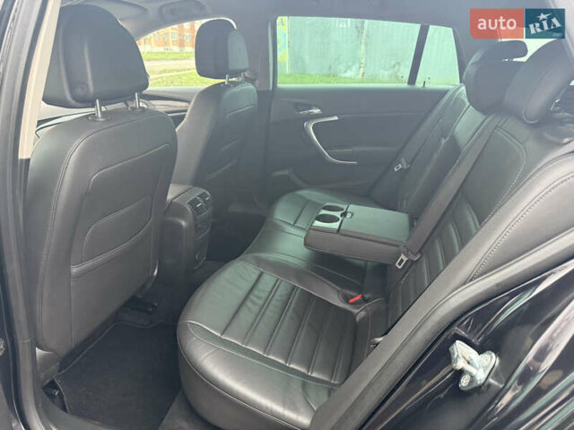 Чорний Опель Інсігнія, об'ємом двигуна 1.6 л та пробігом 204 тис. км за 8000 $, фото 41 на Automoto.ua