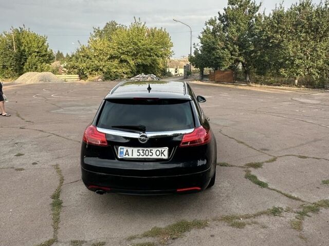 Черный Опель Инсигния, объемом двигателя 2 л и пробегом 267 тыс. км за 6300 $, фото 4 на Automoto.ua