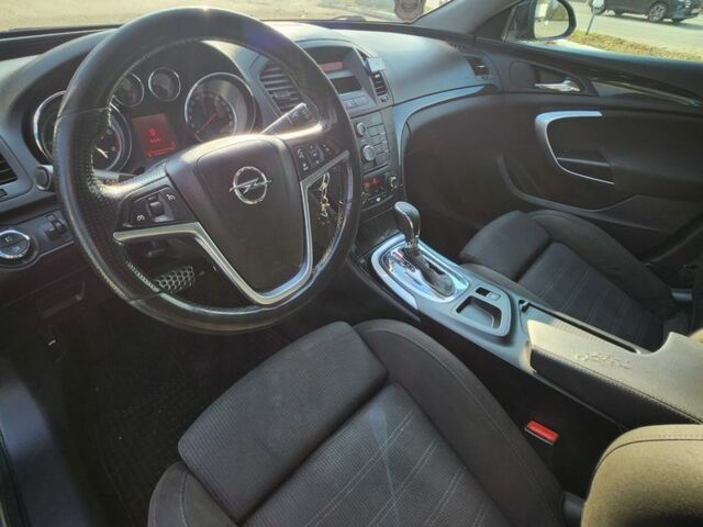 Черный Опель Инсигния, объемом двигателя 2 л и пробегом 298 тыс. км за 6900 $, фото 7 на Automoto.ua