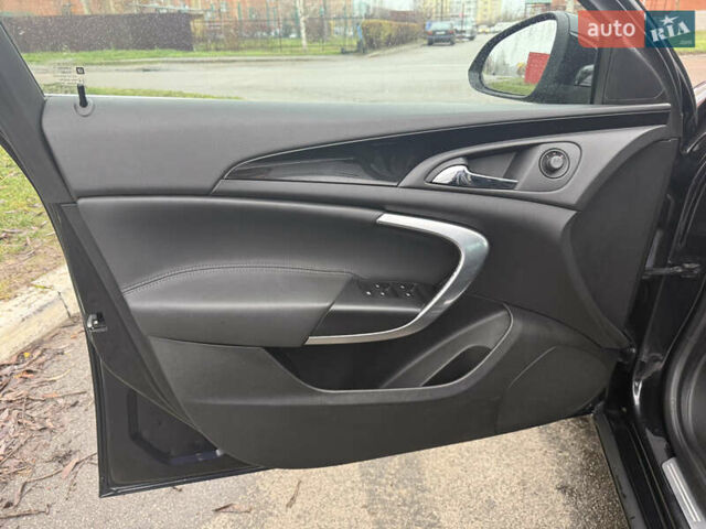 Чорний Опель Інсігнія, об'ємом двигуна 1.6 л та пробігом 204 тис. км за 8000 $, фото 12 на Automoto.ua