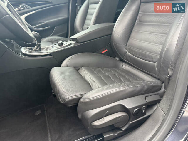 Чорний Опель Інсігнія, об'ємом двигуна 1.6 л та пробігом 204 тис. км за 8000 $, фото 16 на Automoto.ua