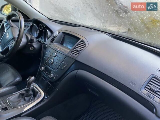 Черный Опель Инсигния, объемом двигателя 1.96 л и пробегом 208 тыс. км за 7750 $, фото 51 на Automoto.ua