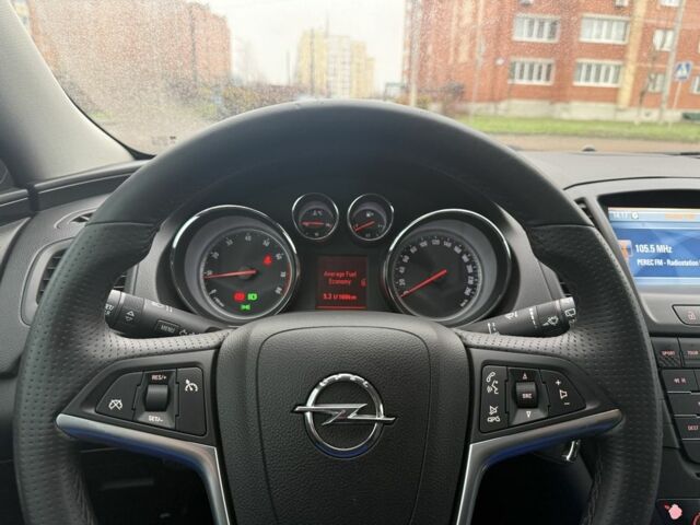 Черный Опель Инсигния, объемом двигателя 1.6 л и пробегом 204 тыс. км за 8000 $, фото 11 на Automoto.ua