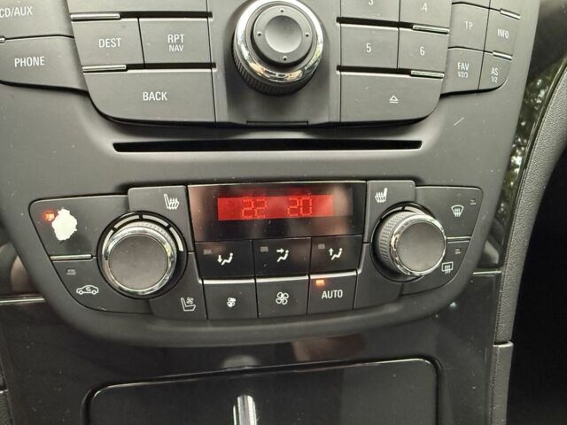 Черный Опель Инсигния, объемом двигателя 1.6 л и пробегом 204 тыс. км за 8300 $, фото 22 на Automoto.ua