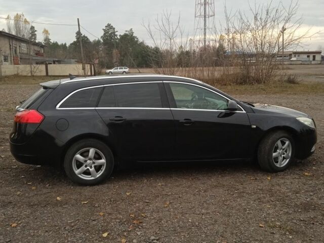 Черный Опель Инсигния, объемом двигателя 1.6 л и пробегом 240 тыс. км за 5600 $, фото 1 на Automoto.ua