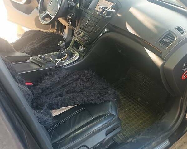 Черный Опель Инсигния, объемом двигателя 1.96 л и пробегом 251 тыс. км за 8500 $, фото 2 на Automoto.ua