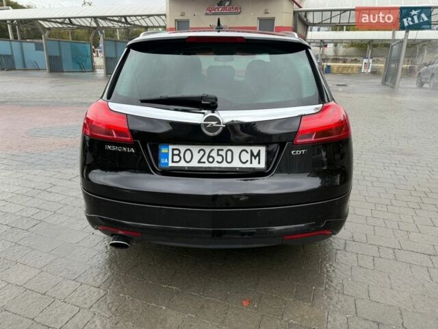 Чорний Опель Інсігнія, об'ємом двигуна 1.96 л та пробігом 248 тис. км за 8100 $, фото 6 на Automoto.ua