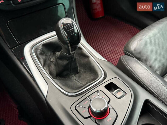 Черный Опель Инсигния, объемом двигателя 1.96 л и пробегом 242 тыс. км за 7600 $, фото 49 на Automoto.ua