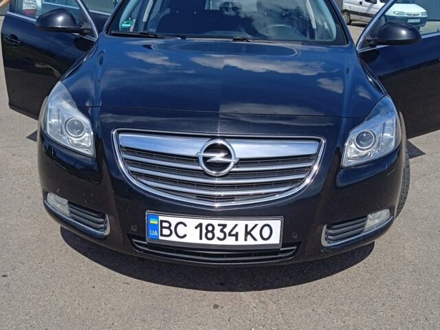 Черный Опель Инсигния, объемом двигателя 2 л и пробегом 170 тыс. км за 7300 $, фото 11 на Automoto.ua