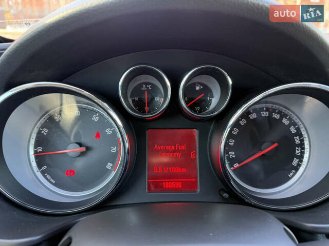 Чорний Опель Інсігнія, об'ємом двигуна 1.8 л та пробігом 186 тис. км за 8000 $, фото 31 на Automoto.ua