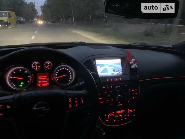 Черный Опель Инсигния, объемом двигателя 1.96 л и пробегом 279 тыс. км за 9800 $, фото 46 на Automoto.ua