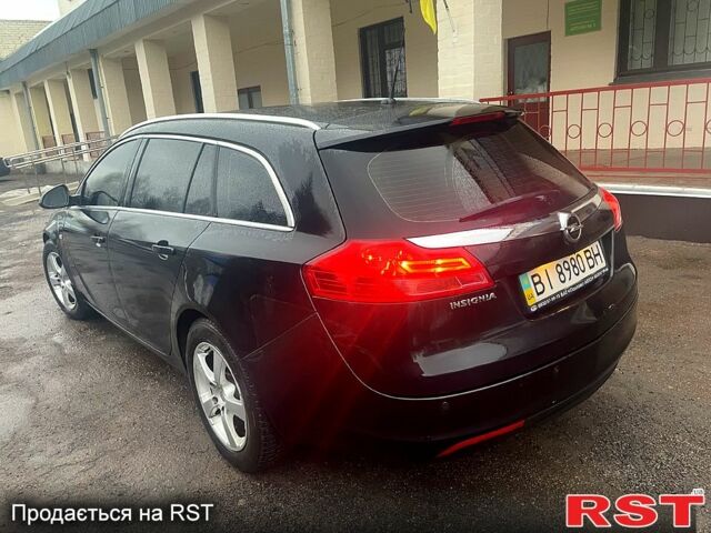 Черный Опель Инсигния, объемом двигателя 1.8 л и пробегом 241 тыс. км за 8000 $, фото 3 на Automoto.ua