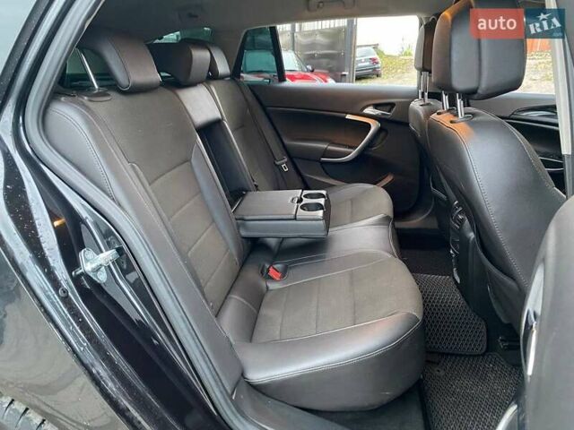 Черный Опель Инсигния, объемом двигателя 1.96 л и пробегом 304 тыс. км за 6990 $, фото 10 на Automoto.ua