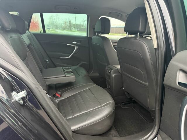 Черный Опель Инсигния, объемом двигателя 1.6 л и пробегом 204 тыс. км за 8000 $, фото 20 на Automoto.ua